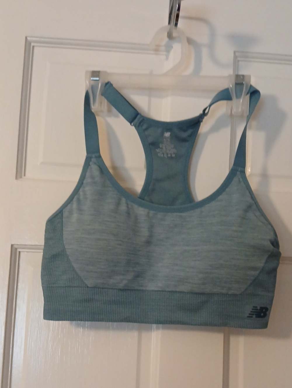 New Balance Women's Seamless Light Blue Sports Bra